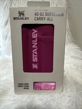 Stanley Pink Cross-Body 40 oz Quencher Carry-All - Fuchsia